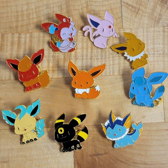 9-pc Set - Eevee Evolutions Pokémon Enamel Pins - Picture 1 of 10